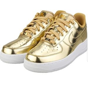 Nike Air Force 1 Metallic Gold size 10.5W/ 9M